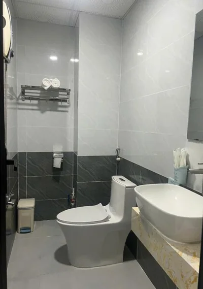 Quốc Minh Trung Hotel – Fotos 9